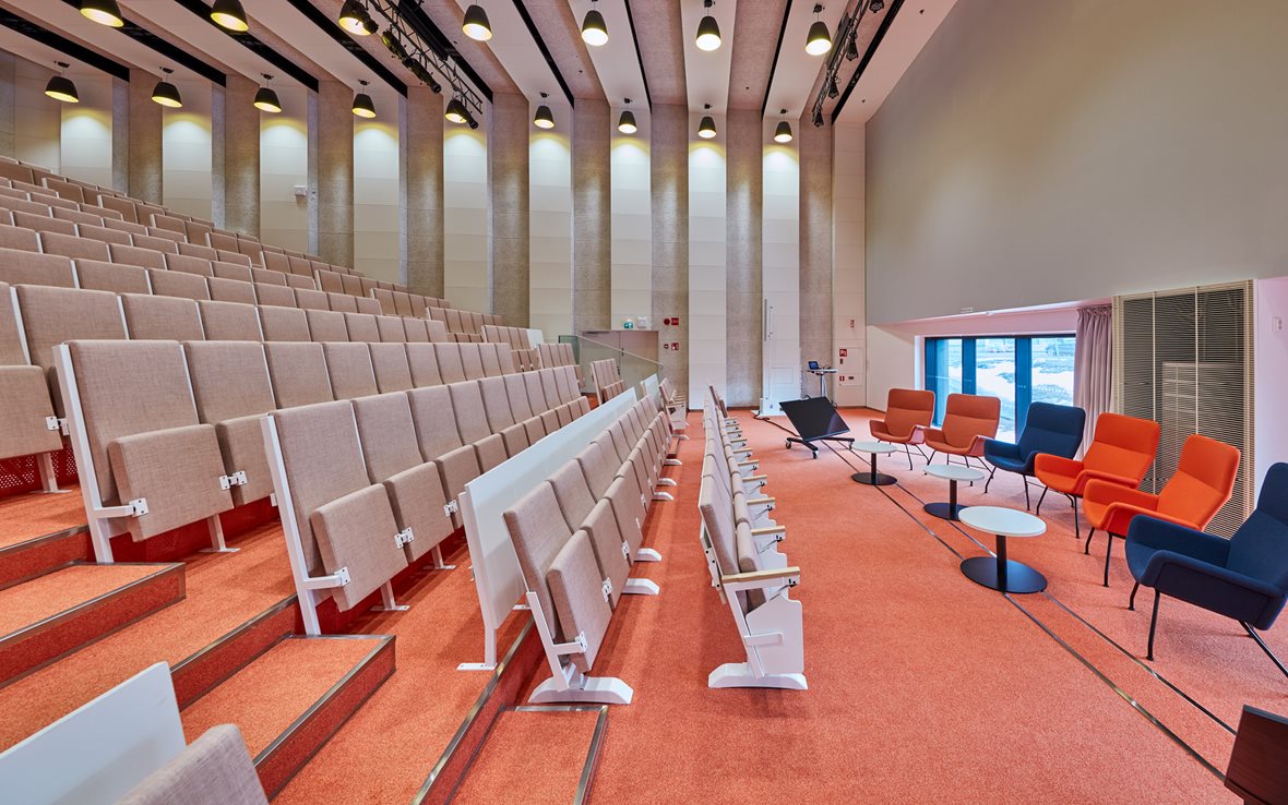 Metropolian Myllypuron-kampus, A-talo