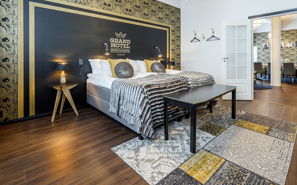 Grand Hotel Mustaparta