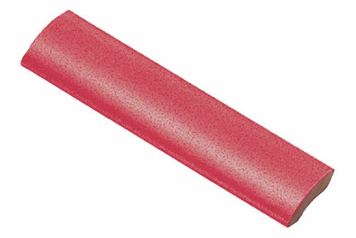 LPC Anthologia lasitettu holkkalista ulkokulma 2,5X10 7005 Camelia Ca Mos tasapintainen kiiltävä keskitumma punainen vivahteikas