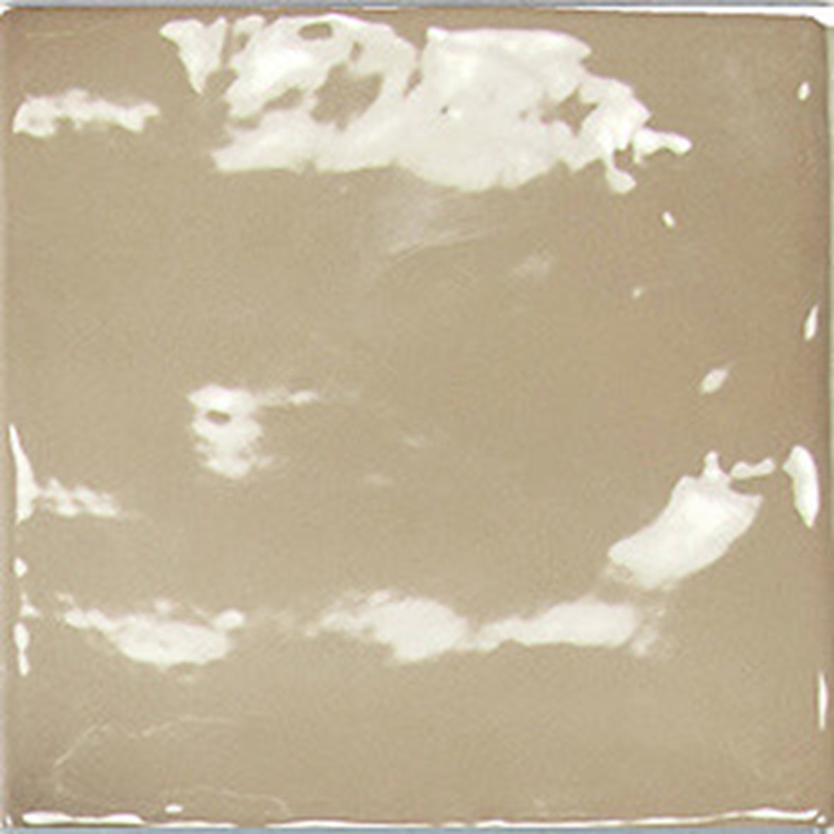 Pukkila Manacor lasitettu kaakeli seinälaatta 10X10 Beige Argile laineileva kiiltävä keskitumma beige vivahteikas