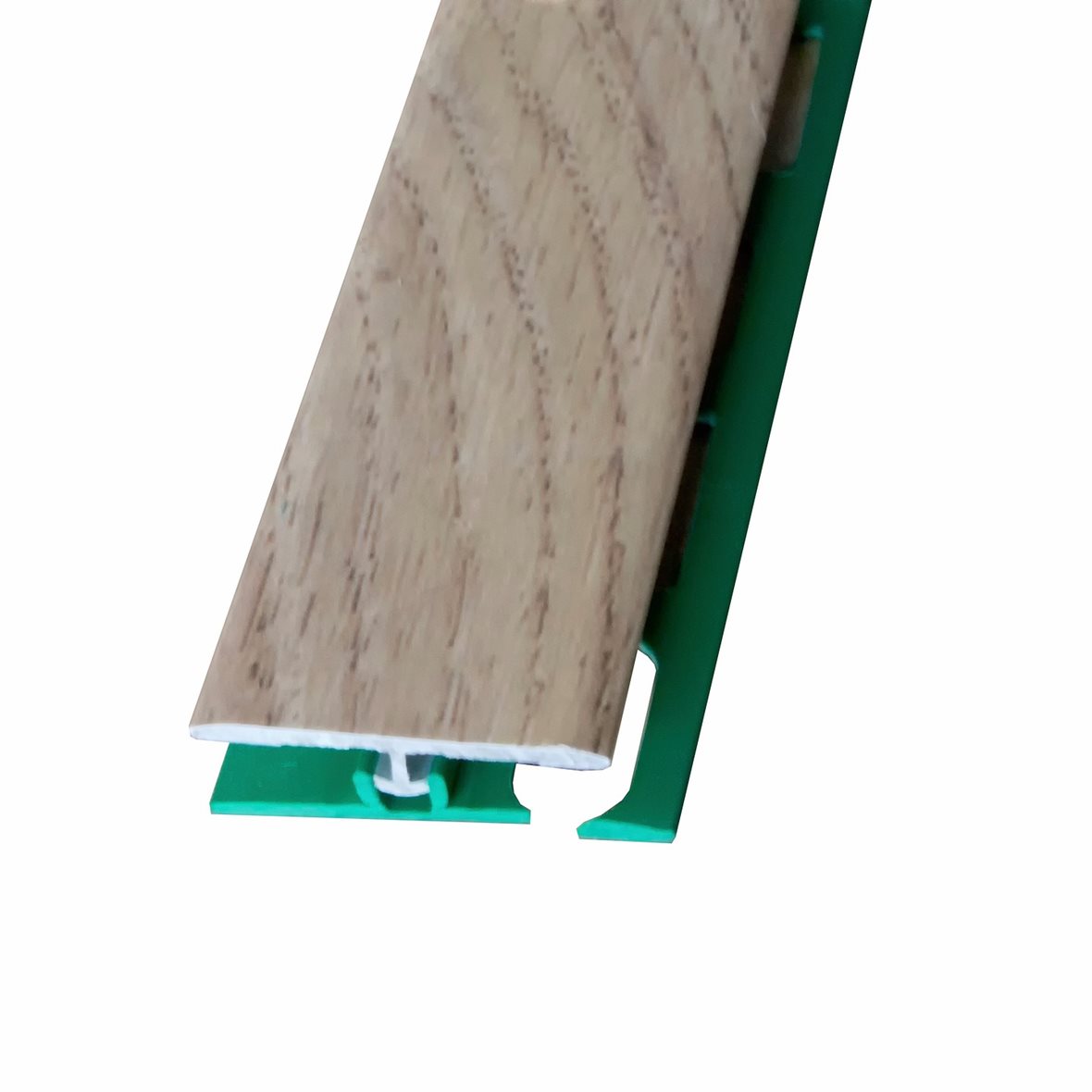 Listatalo pintalista vinyylille 4-6 mm 30 mm alumiini decor 1042 2,7 m 85114