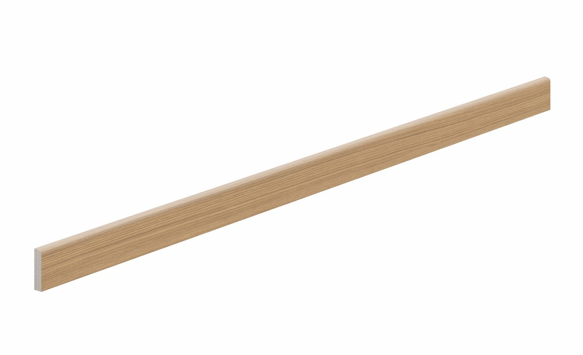 LPC Oak lasitettu jalkalista 6x120 04 cognac tasapintainen matta keskitumma ruskea puu