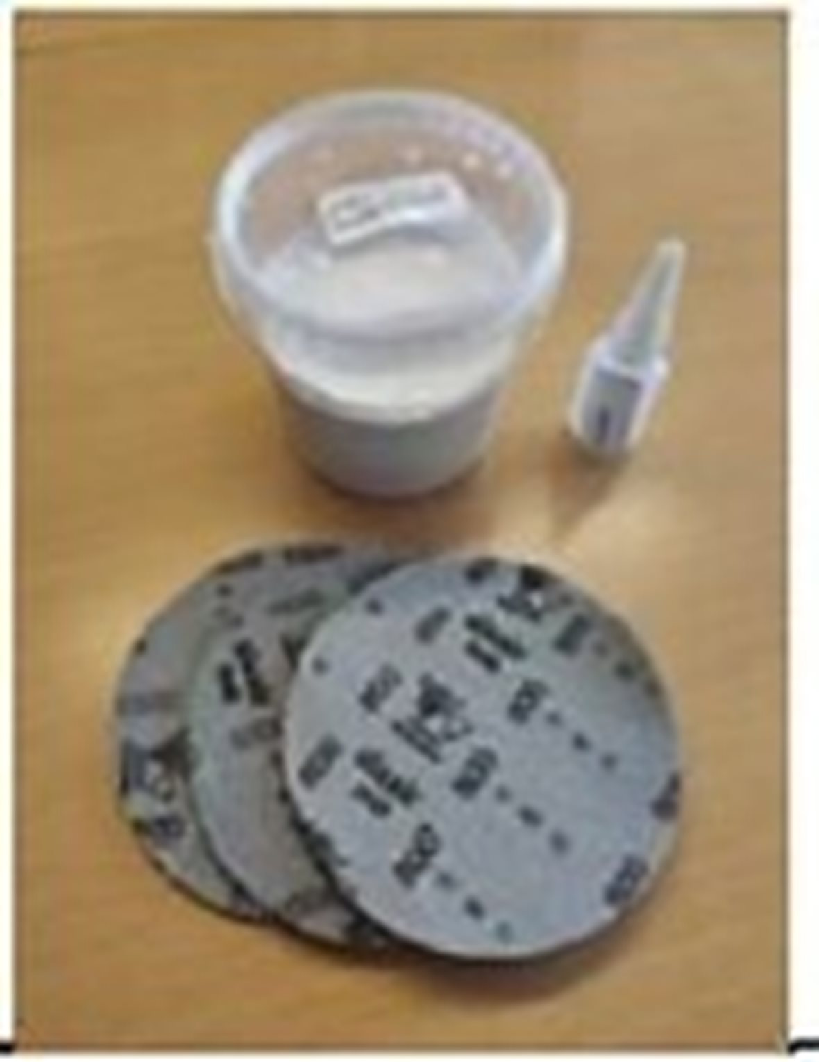 Balteco korjausmassa Xonyx-ammeille ja-allastasoille