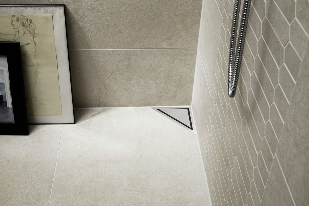 Unidrain HighLine, Unidrain HighLine 2911 kehys kulma 12 mm RST AISI 304 harjattu teräs