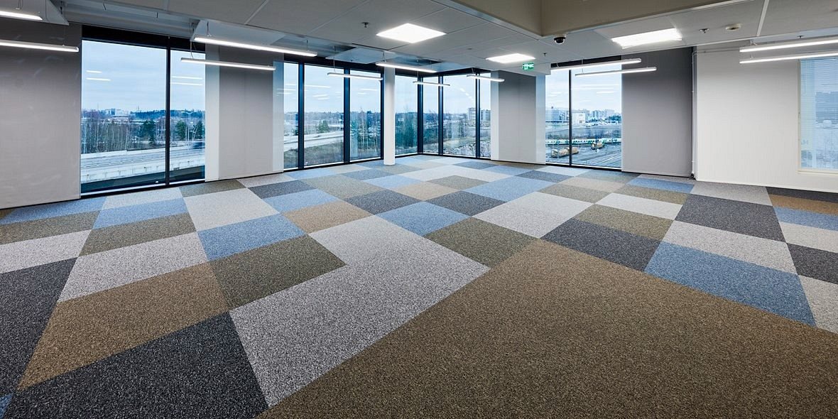 Liike- ja toimistorakentaminen