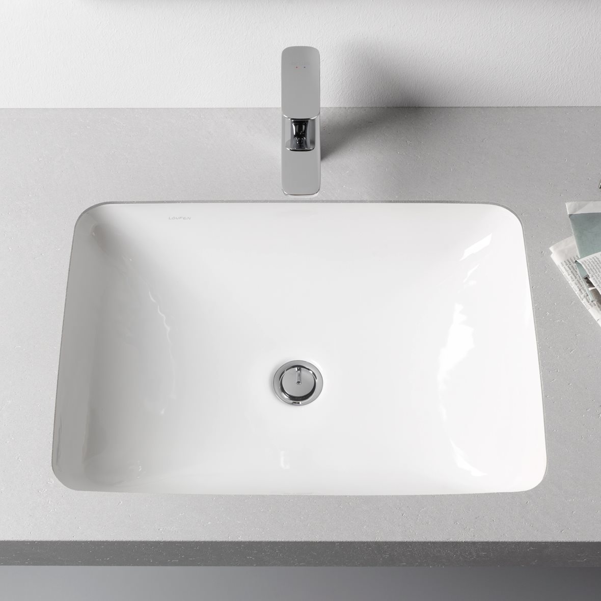 Tasoon upotettavat altaat